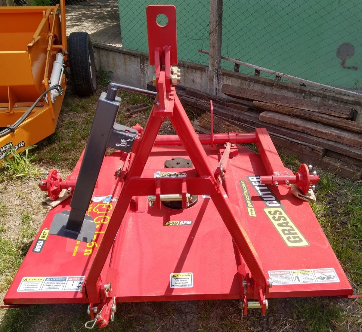 Desmalezadora de arrastre Grass-Cutter JAB 1500 - El Galpón