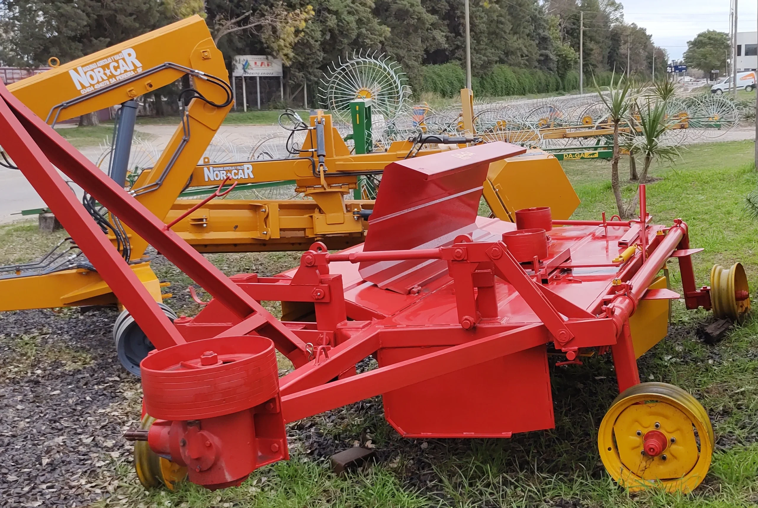 Desmalizador e hileradora DA-GA - El Galpón