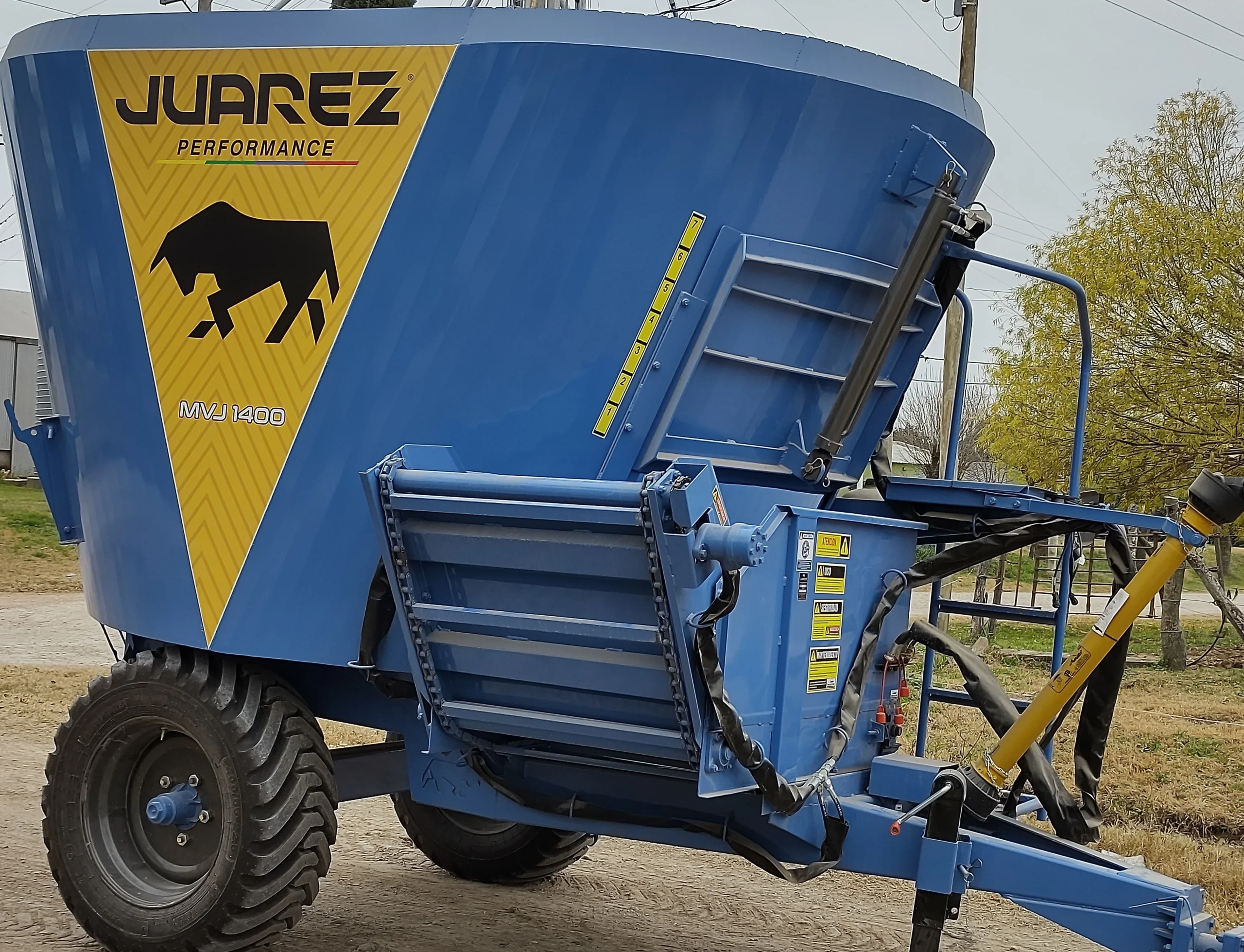 Mixer vertical Juarez MVJ 1400 - El Galpón