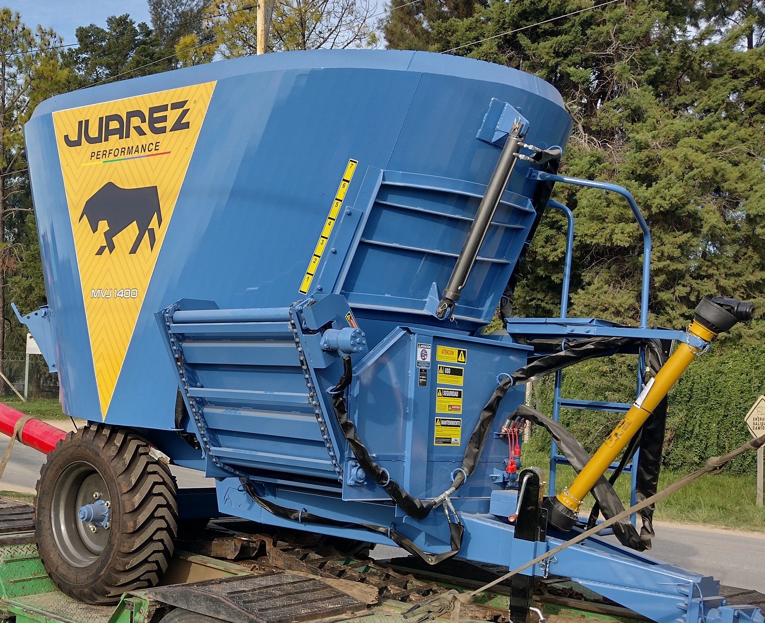 Mixer vertical Juarez MVJ 1400 - El Galpón