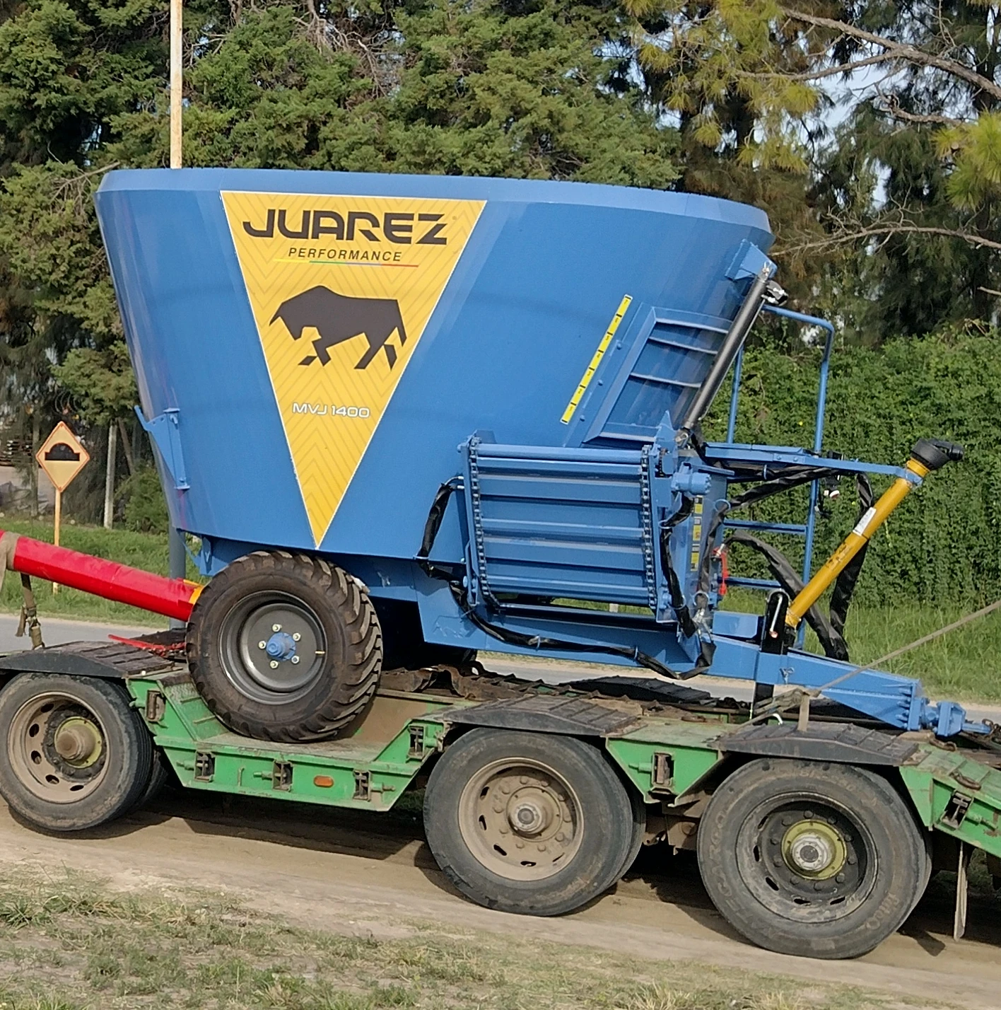 Mixer vertical Juarez MVJ 1400 - El Galpón